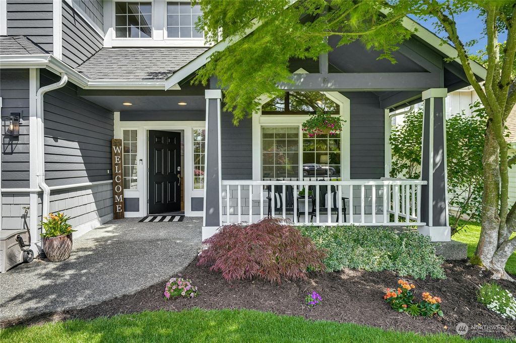 Photo of 7836 NE 147th Street, Kenmore, WA 98028 (MLS # 2229802)