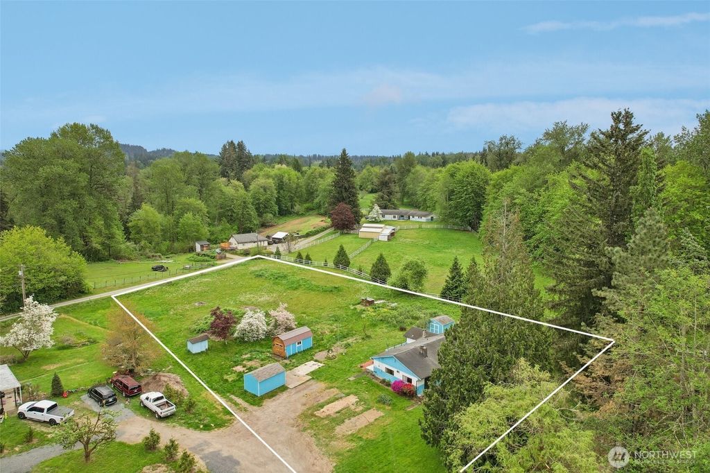 Photo of 27821 SE 197th Street, Maple Valley, WA 98038 (MLS # 2521882)