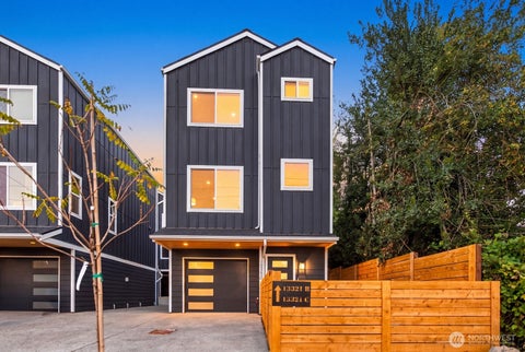 Photo of 13321 Third Avenue NE #D, Seattle, WA 98125 (MLS # 2584593)