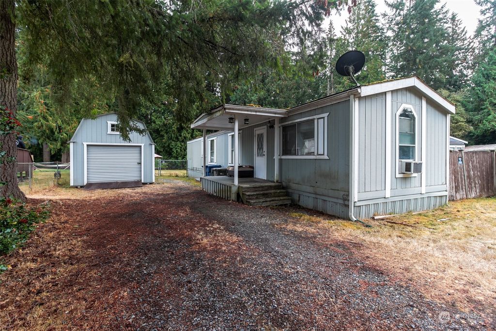 Photo of 23101 102nd Avenue SE, Woodinville, WA 98077 (MLS # 2010787)