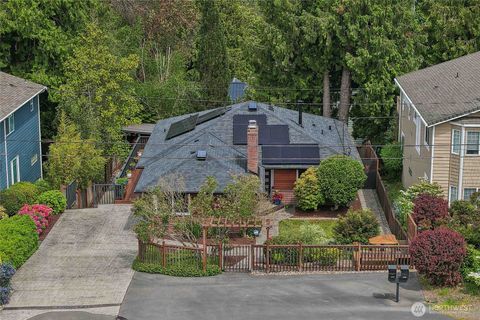 Photo of 4208 SW Roxbury Street, Seattle, WA 98136 (MLS # 2524959)