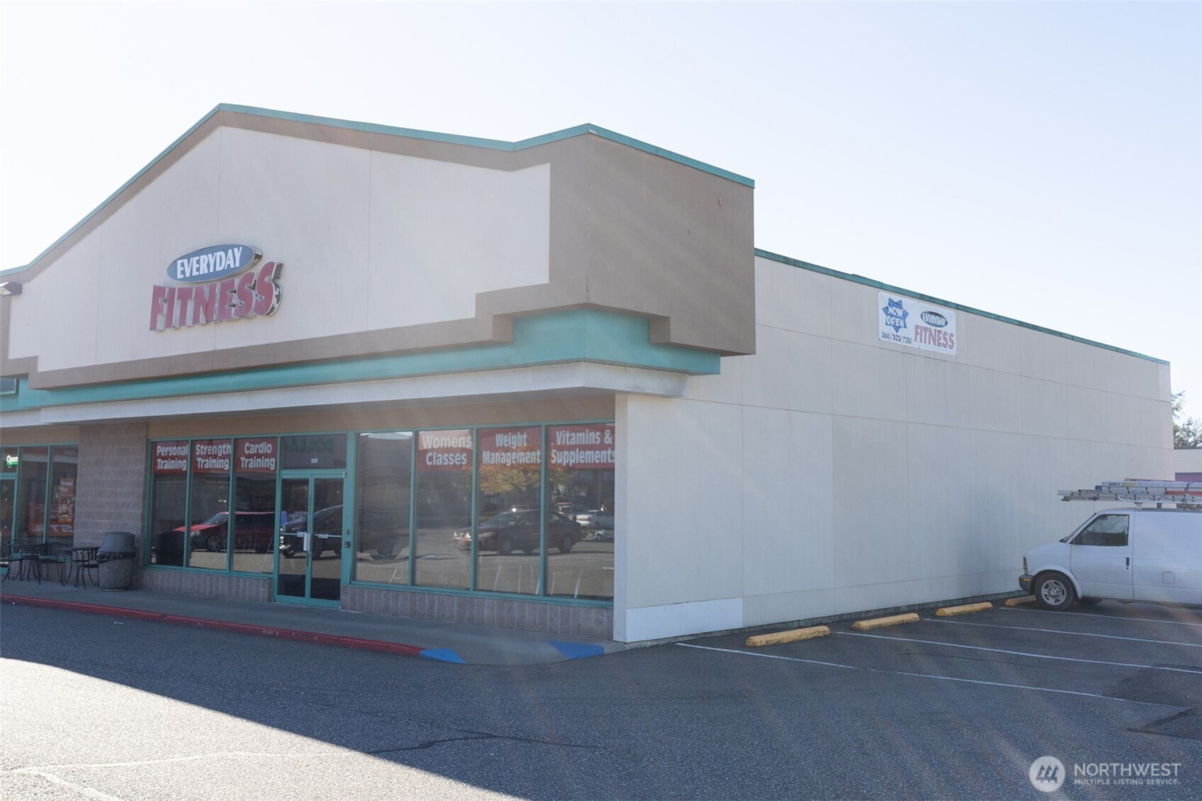 1733 H Street #850