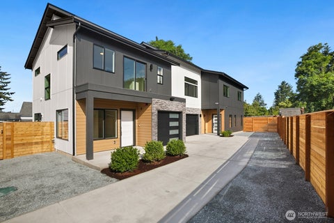 Photo of 508 SW 137th Street #A, Burien, WA 98166 (MLS # 2555401)
