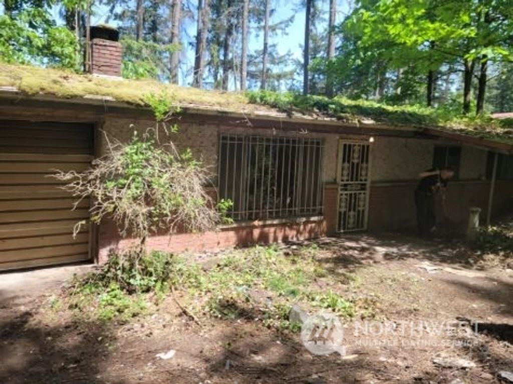 Photo of 17812 SE 285th Street, Covington, WA 98042 (MLS # 2233684)