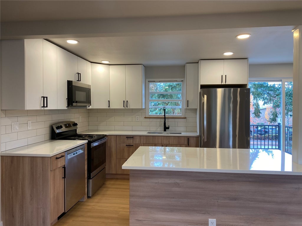 Photo of 20352 34th Avenue S, SeaTac, WA 98198 (MLS # 2597228)