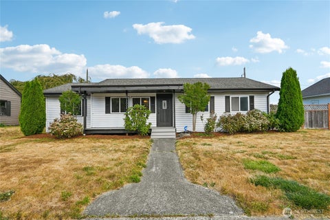 Photo of 5009 Yakima Avenue, Tacoma, WA 98408 (MLS # 2574947)