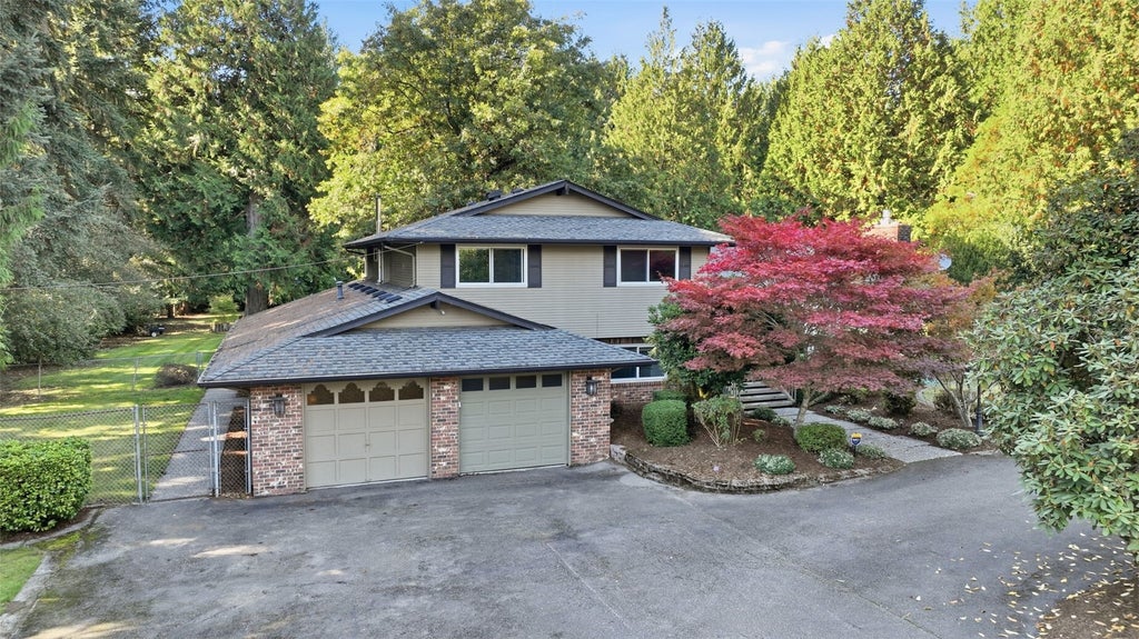 Photo of 13025 158th Avenue SE, Renton, WA 98059 (MLS # 2593100)
