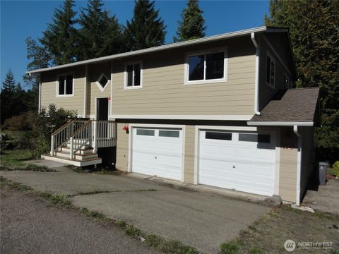 Photo of 110 E Canyon View Road, Belfair, WA 98528 (MLS # 2446537)