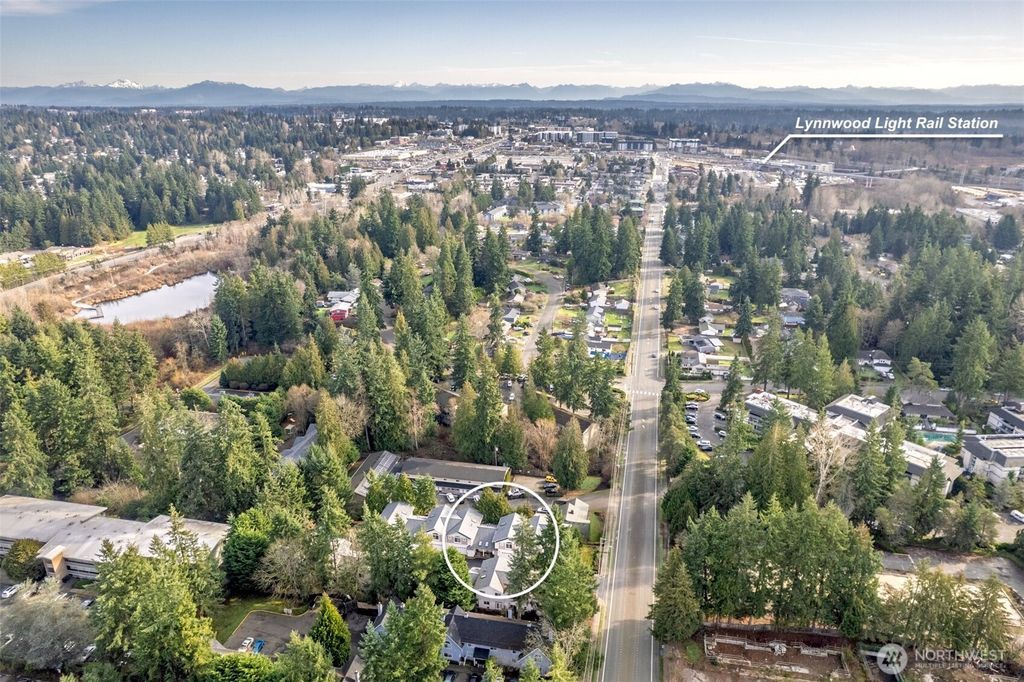 Photo of 5705 200th Street SW #D, Lynnwood, WA 98036 (MLS # 2480547)