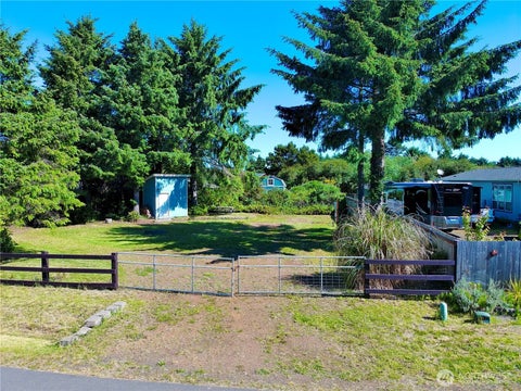 Photo of 198 N Narwhal Loop NW, Ocean Shores, WA 98569 (MLS # 2539064)