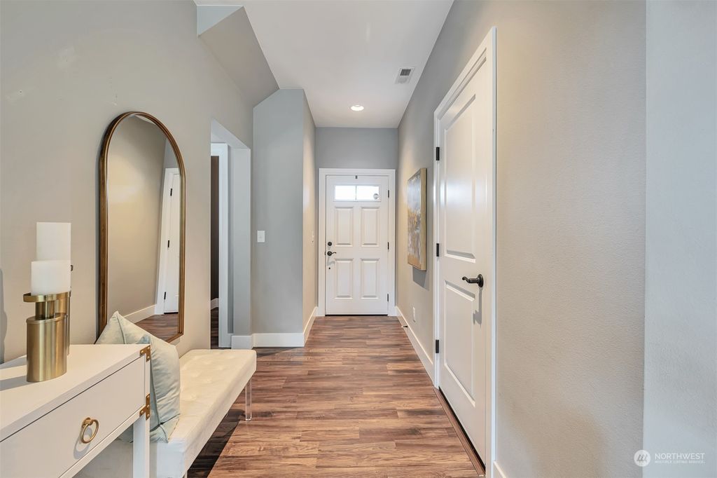 Photo of 716 207th Street SW #15, Lynnwood, WA 98036 (MLS # 2148350)