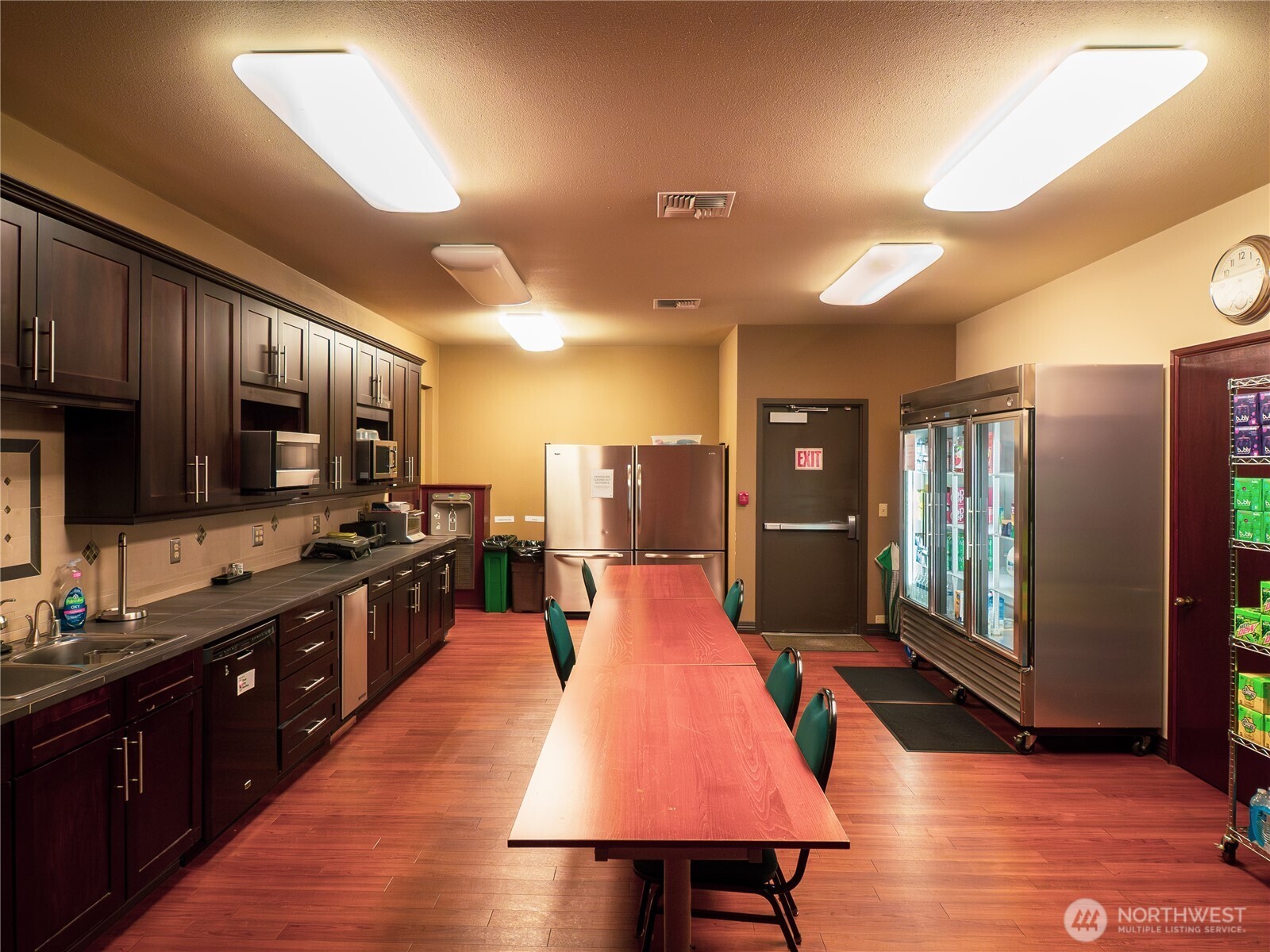 1313 Commercial Street