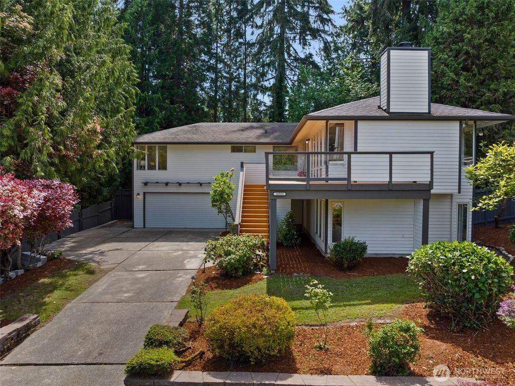 Photo of 16939 SE 39th Street, Bellevue, WA 98008 (MLS # 2388476)