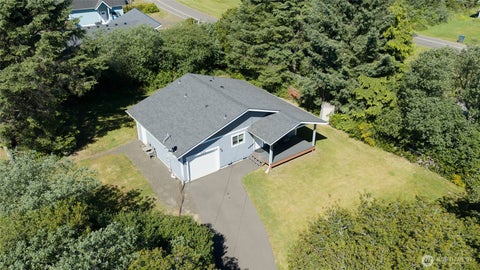 Photo of 101 Auriga Avenue SW, Ocean Shores, WA 98569 (MLS # 2537909)