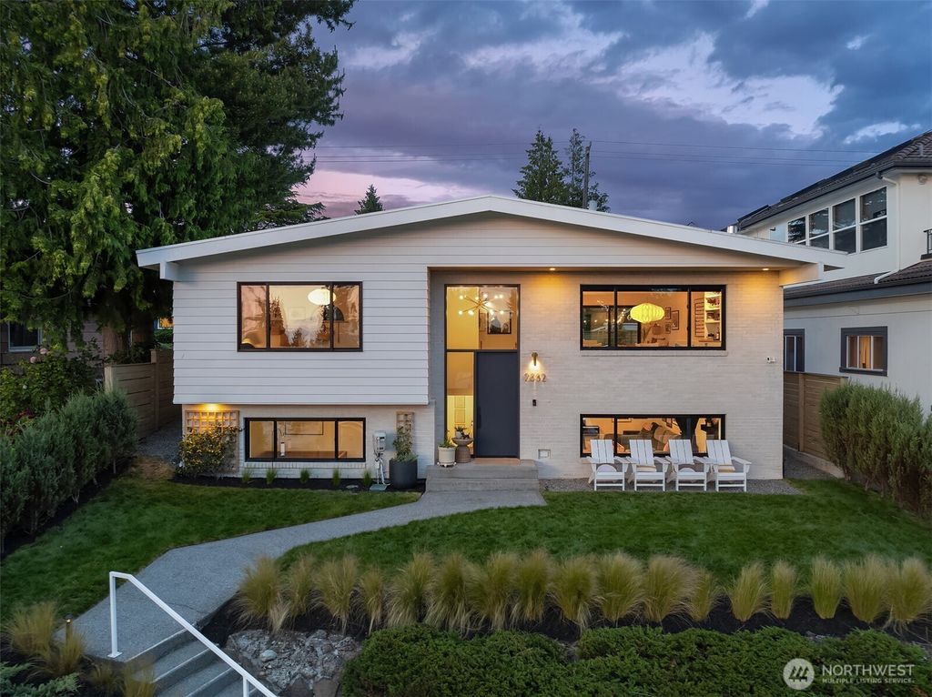 Photo of 2332 47th Avenue SW, Seattle, WA 98116 (MLS # 2388017)