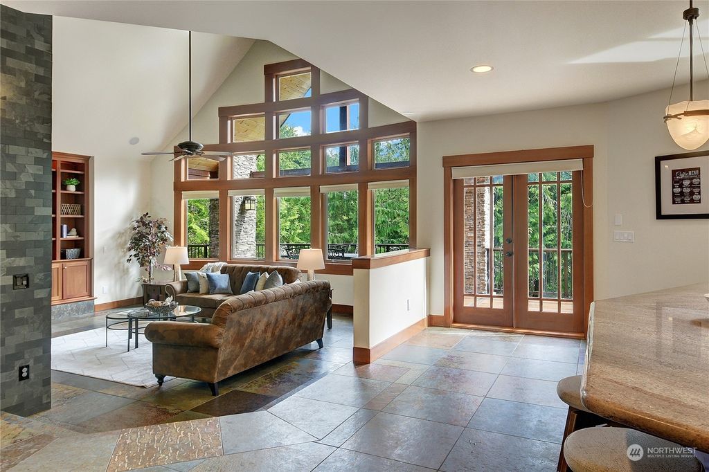 Photo of 6501 215th Avenue SE, Snohomish, WA 98290 (MLS # 2061955)