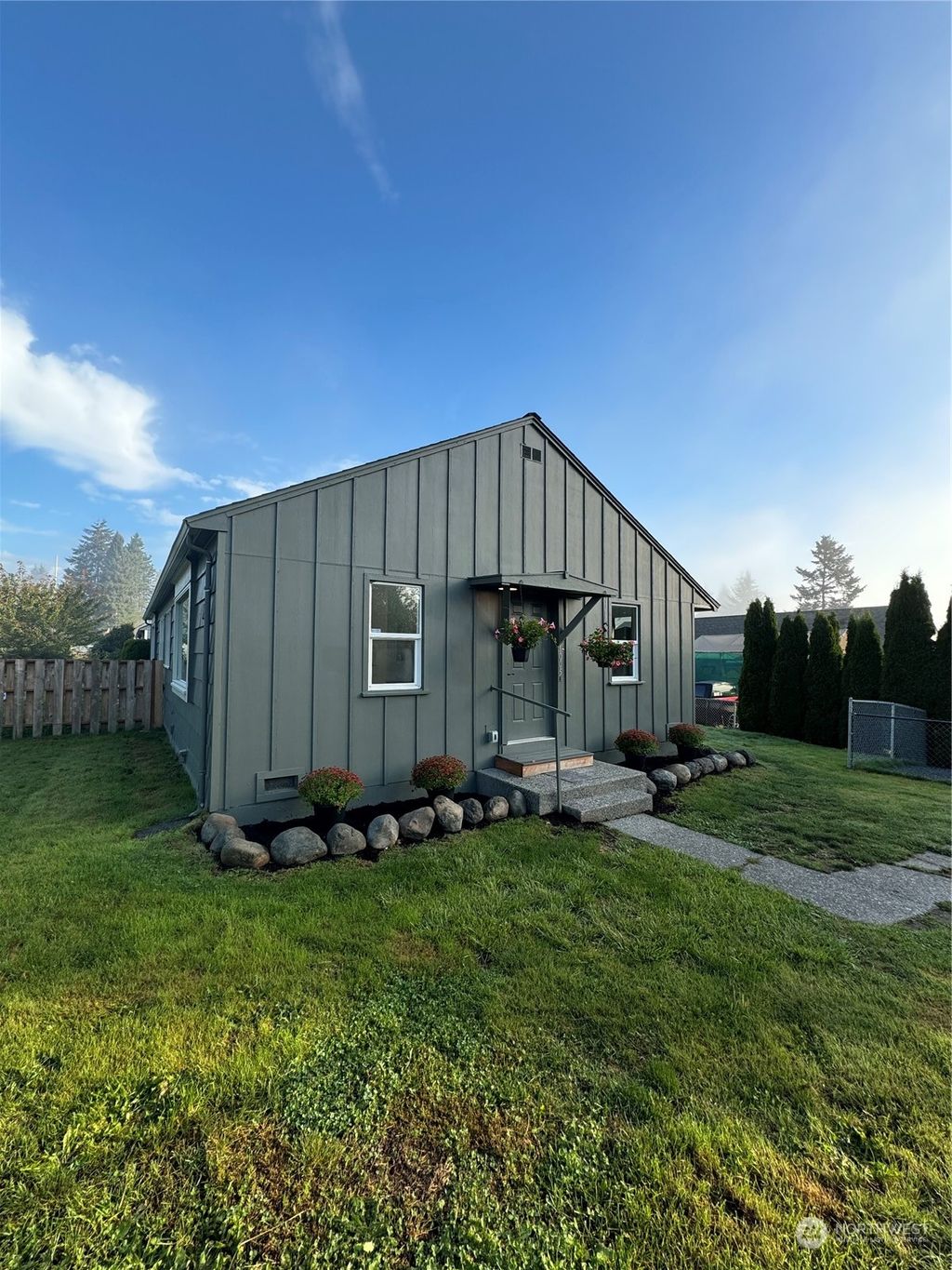 Photo of 1005 Lane Pl Pl #A, Everett, WA 98203 (MLS # 2299064)