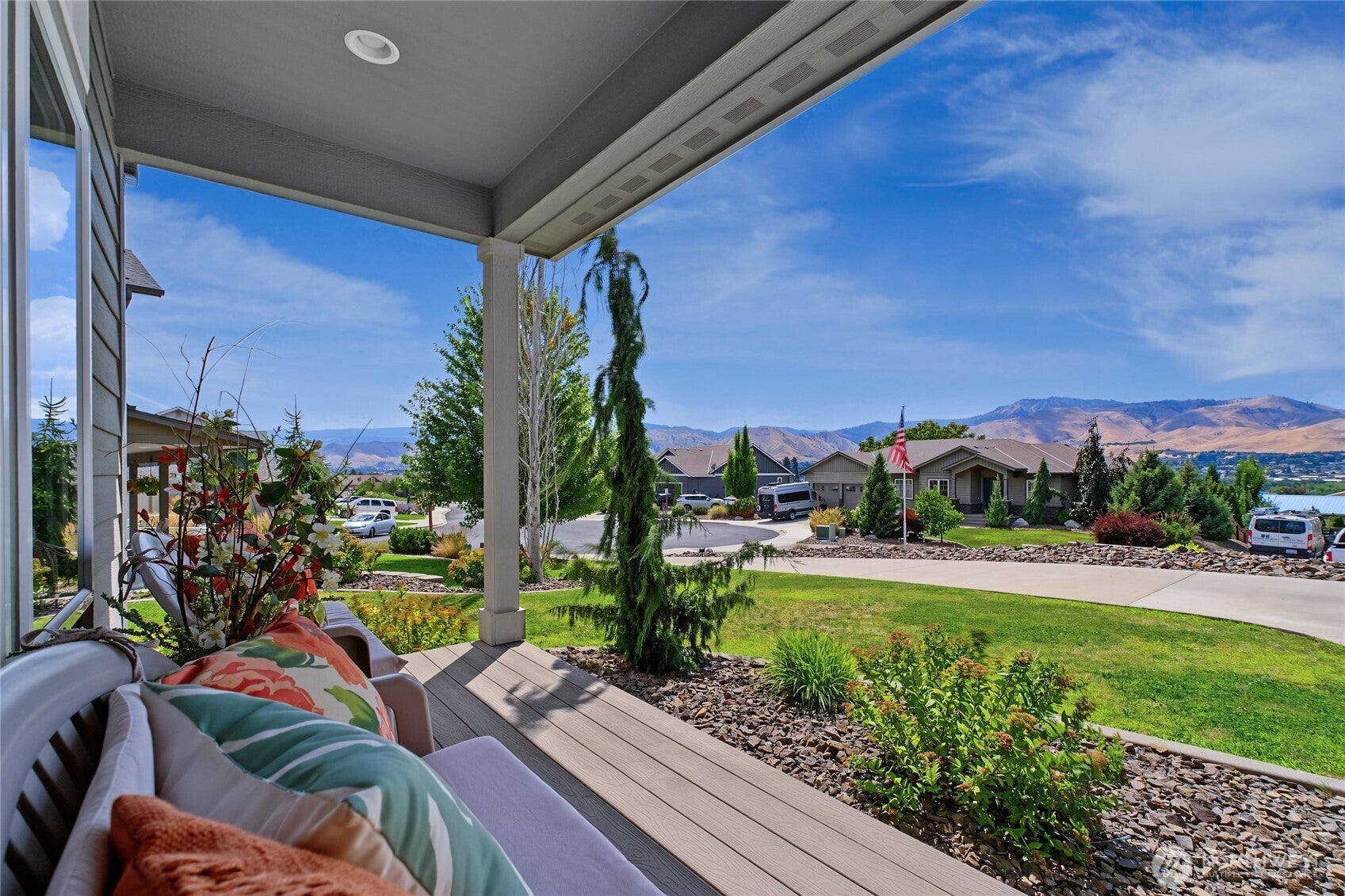 3143 NW Delcon Court