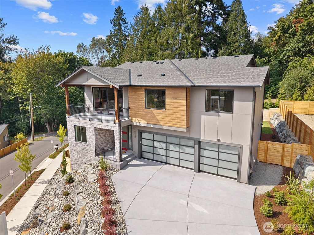 Photo of 18520 83rd Avenue NE, Kenmore, WA 98028 (MLS # 2372293)