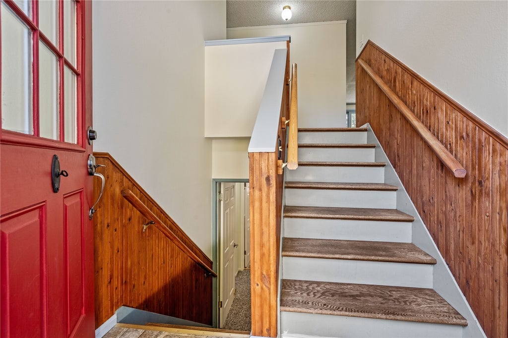 Photo of 2619 Vining Street, Bellingham, WA 98226 (MLS # 2598278)