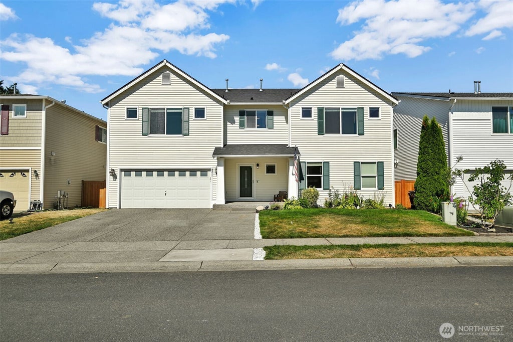 Photo of 9311 179th ST E, Puyallup, WA 98375 (MLS # 2551782)