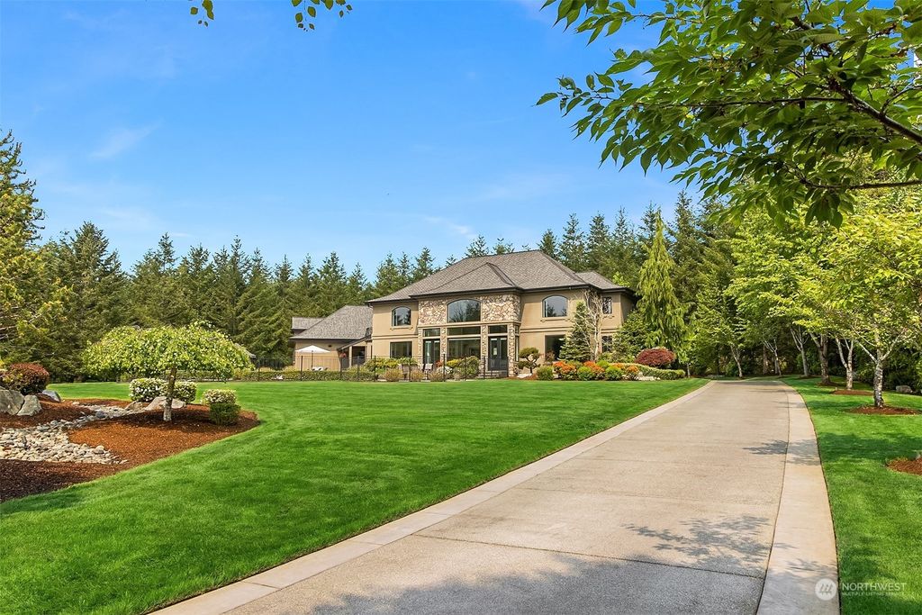 Photo of 22412 SE 313th Place, Black Diamond, WA 98010 (MLS # 2073383)
