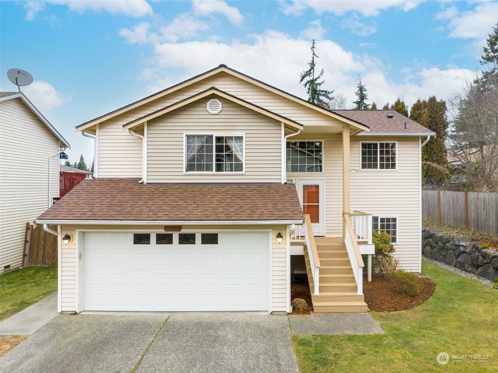 Photo of 820 210th Place SW, Lynnwood, WA 98036 (MLS # 2035506)