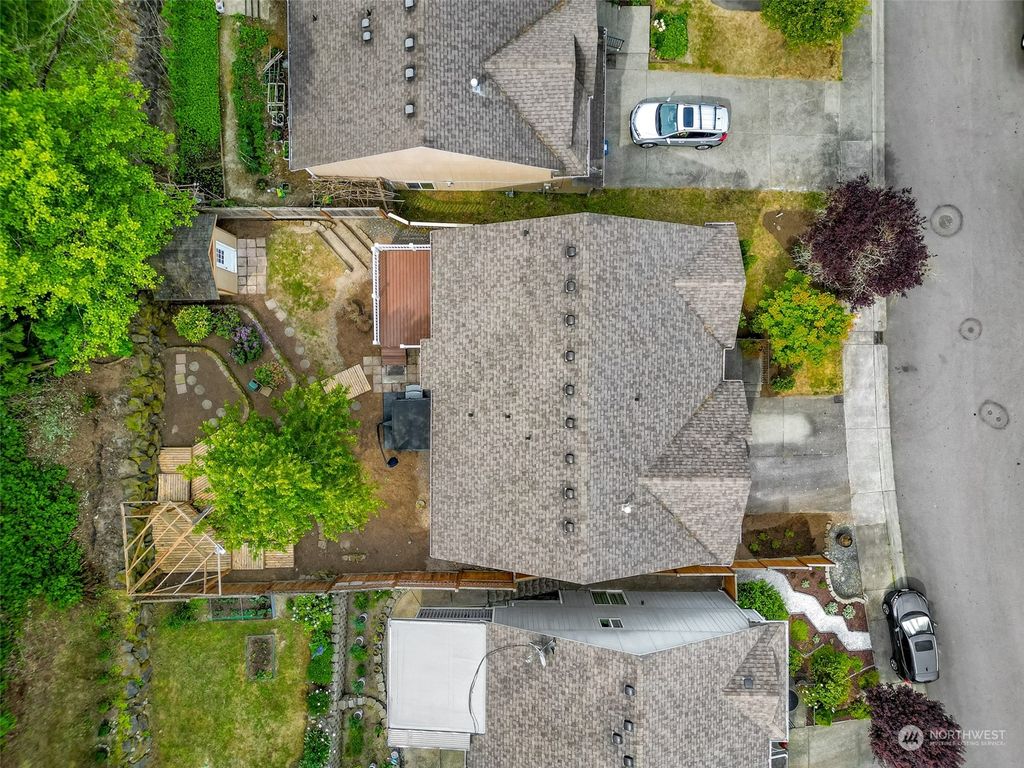 Photo of 14423 SE 188th Way, Renton, WA 98058 (MLS # 2078405)