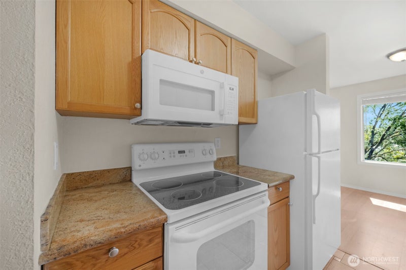 12525 NE 145th Place F107