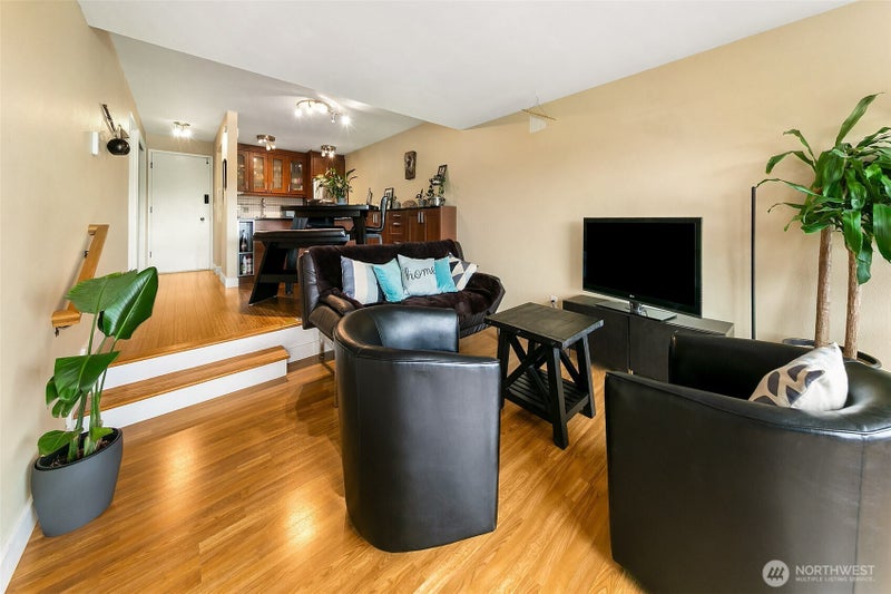 3601 24th Avenue W 305