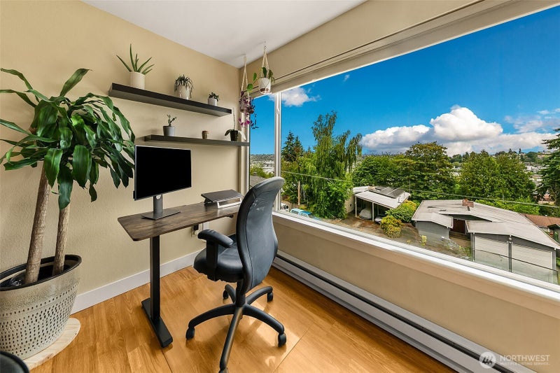 3601 24th Avenue W 305