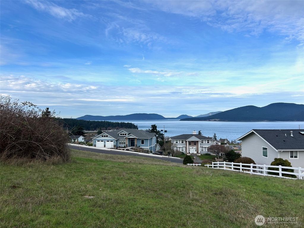 Photo of 4504 Guemes View Vw, Anacortes, WA 98221 (MLS # 2463929)