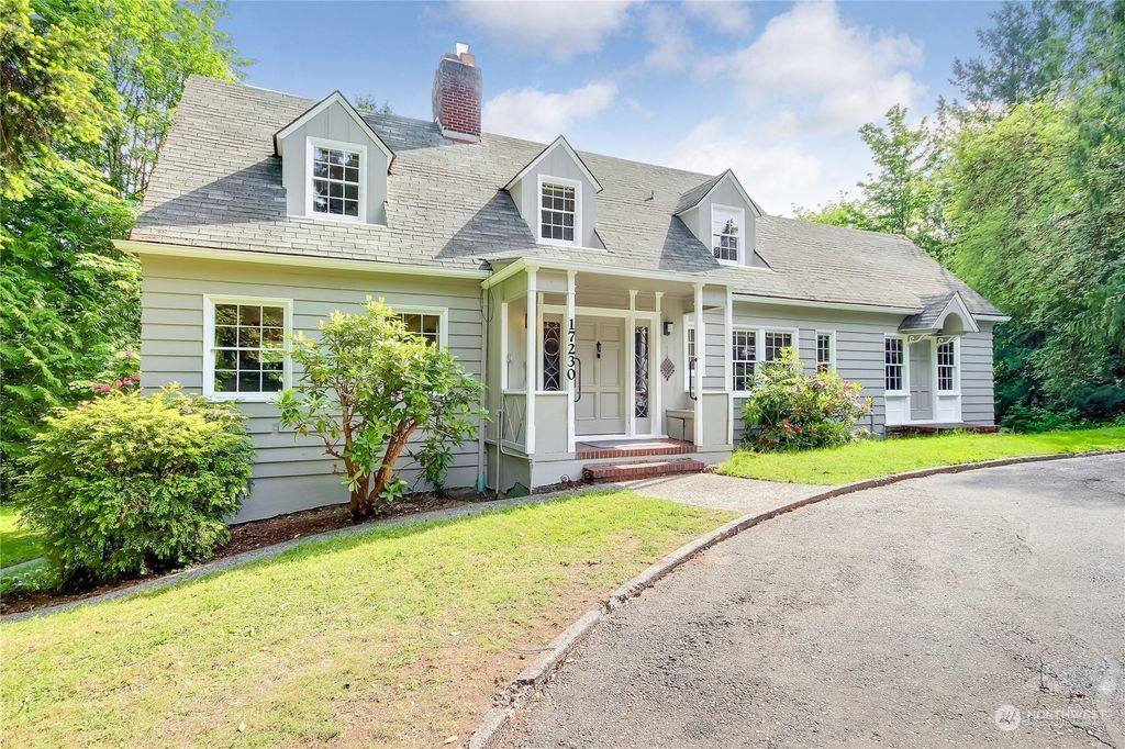 Photo of 17230 37th Avenue NE, Lake Forest Park, WA 98155 (MLS # 2076191)