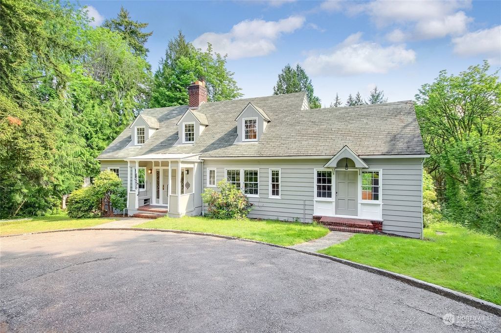 Photo of 17230 37th Avenue NE, Lake Forest Park, WA 98155 (MLS # 2076191)