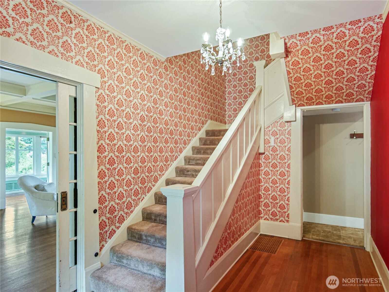 215 N Forest Street