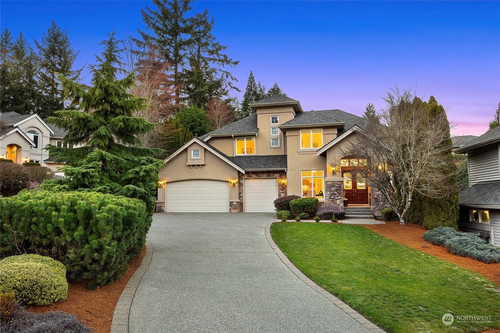 Photo of 14522 SE 85th Street, Newcastle, WA 98059 (MLS # 2206578)