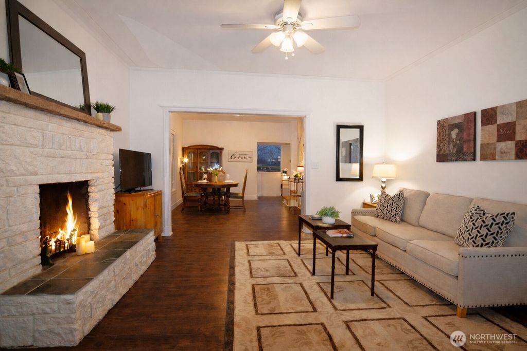 Photo of 1308 N Pearl Street, Centralia, WA 98531 (MLS # 2472104)