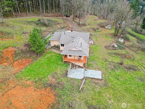 Photo of 498 Bryant Hill Road, Woodland, WA 98674 (MLS # 2488554)