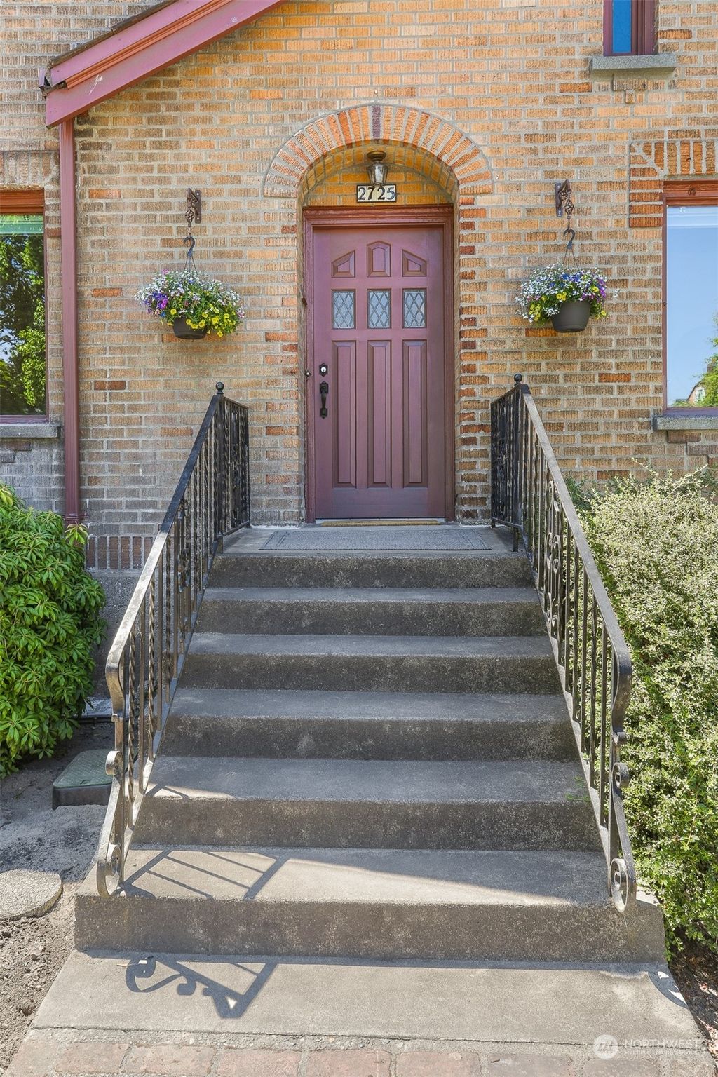 Photo of 2725 45th Avenue SW, Seattle, WA 98116 (MLS # 2278133)