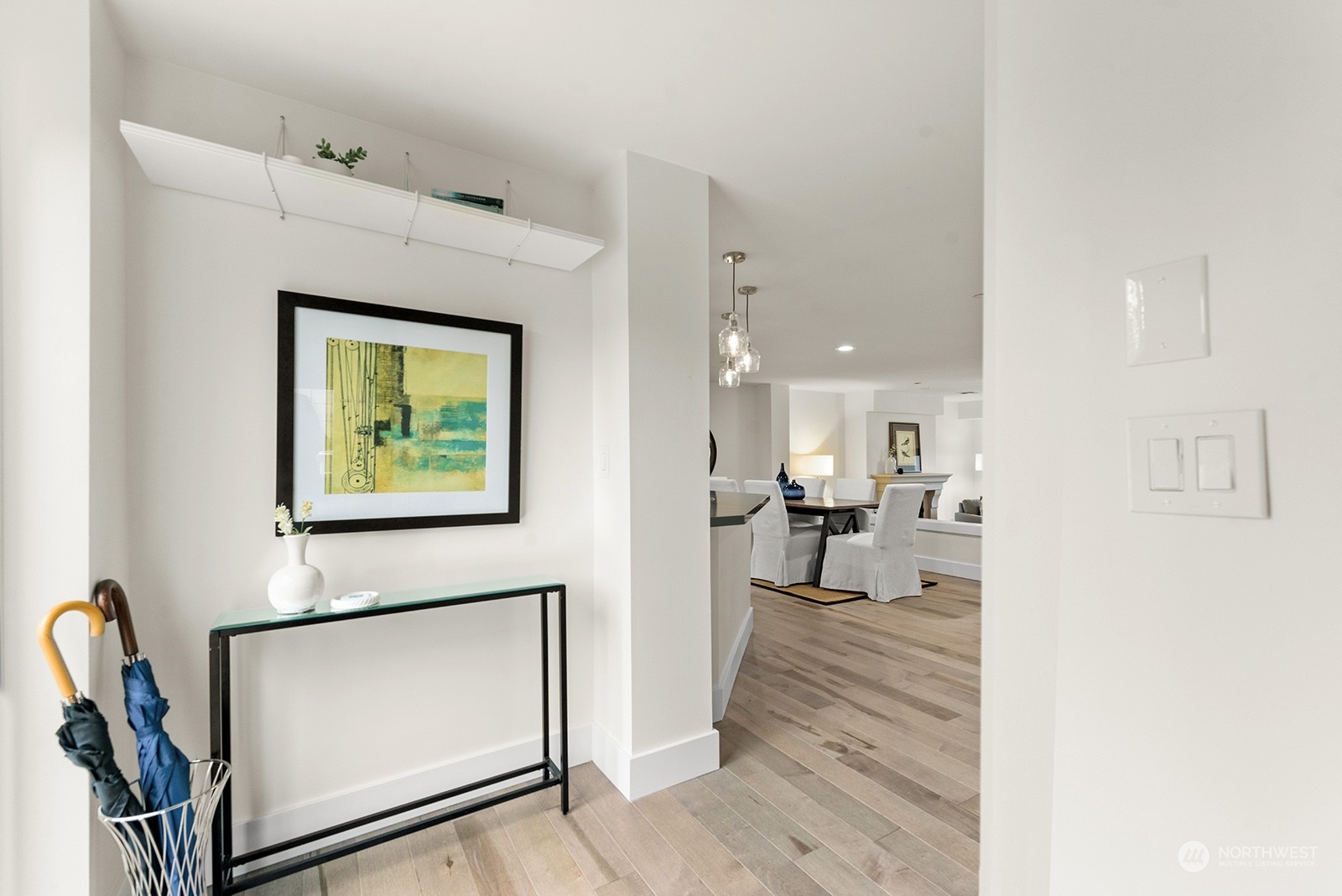 745 Bellevue Avenue E 401