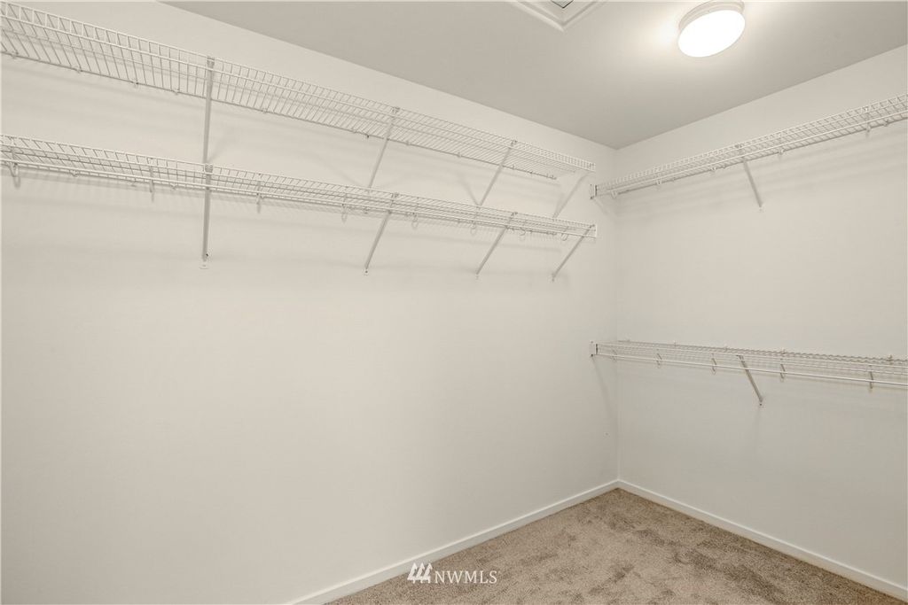 listing image 9360846232215412237