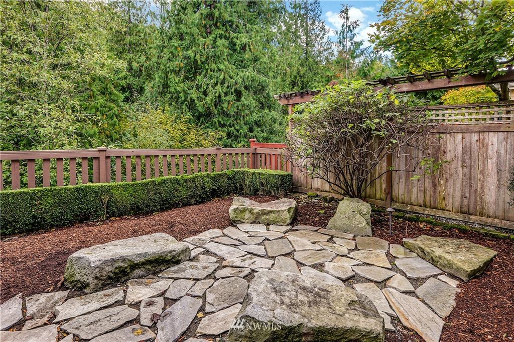 listing image 9362470717080380021