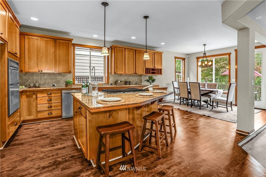 listing image 9368377707866862566