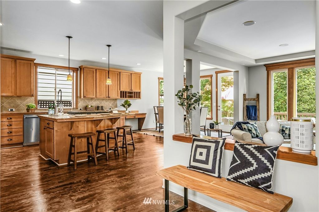 listing image 9361284803770525742