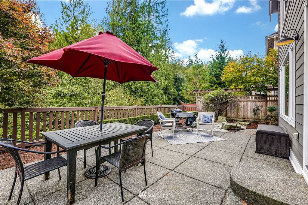 listing image 9363278891471217260