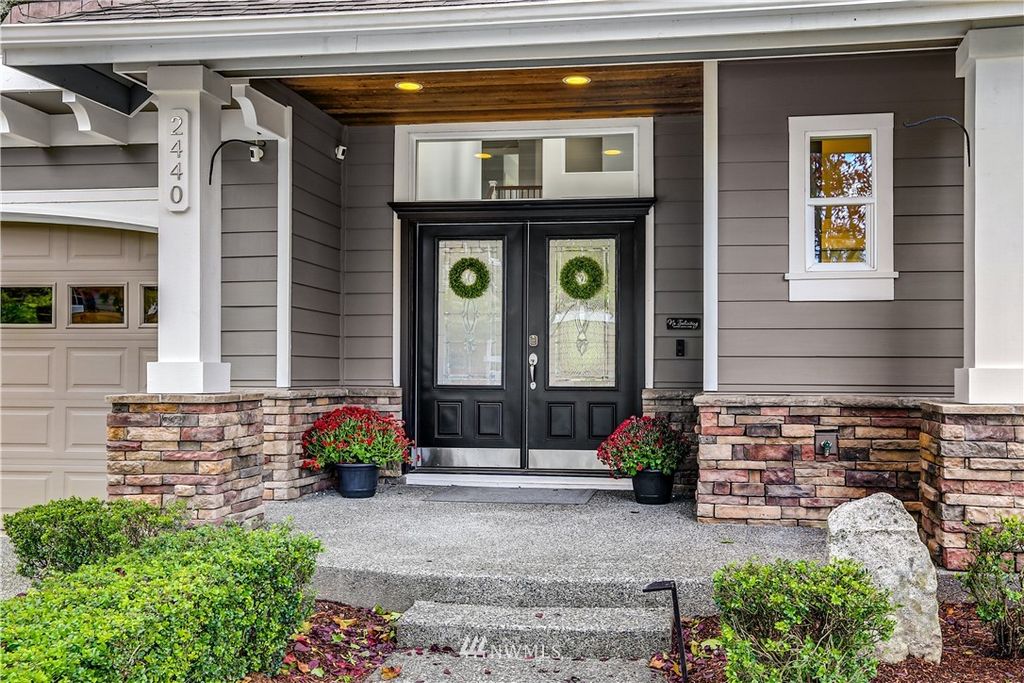 listing image 9366514955275800624