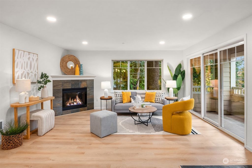 Photo of 11302 124th Avenue NE #202, Kirkland, WA 98033 (MLS # 2178287)