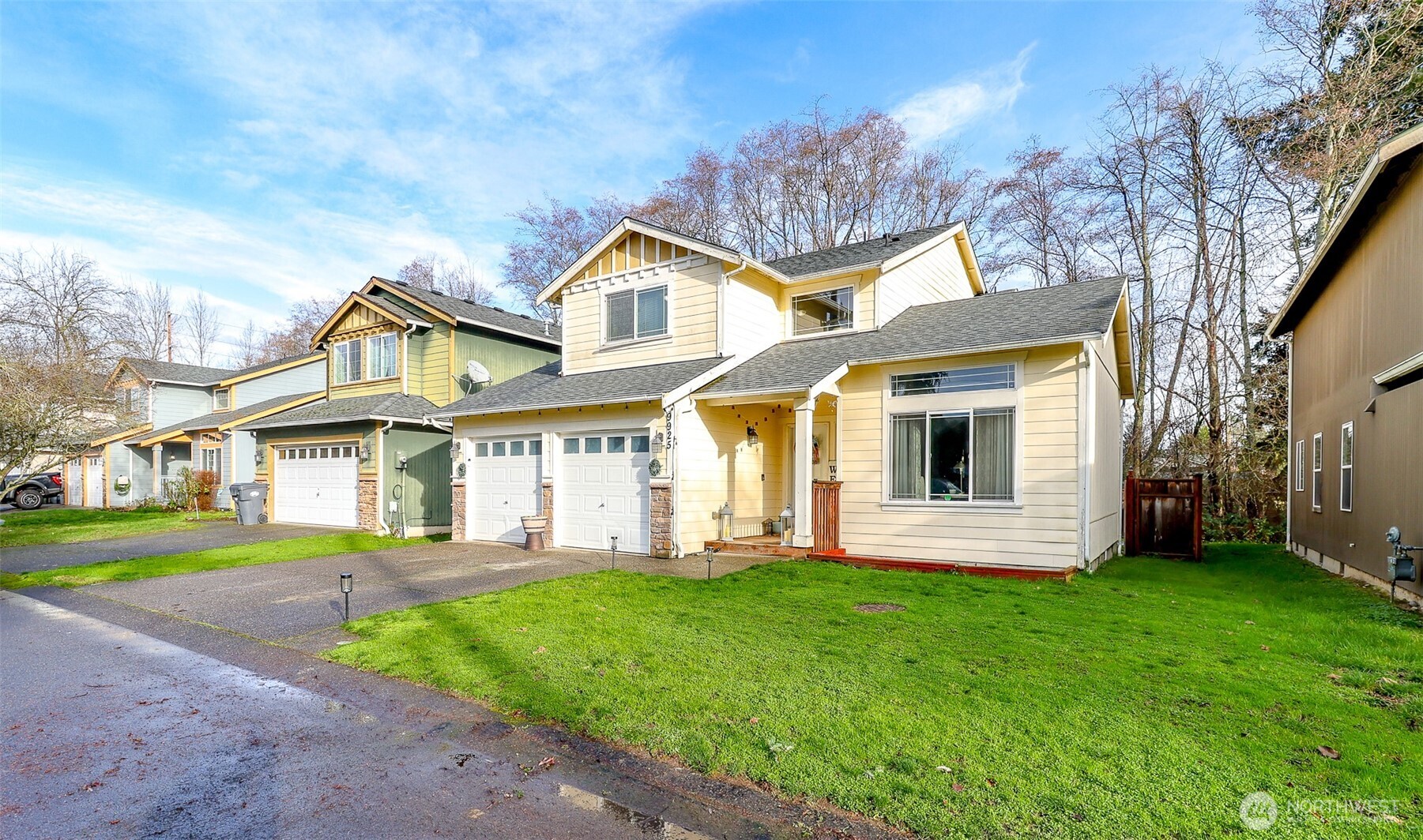 9925 12th Avenue Ct E