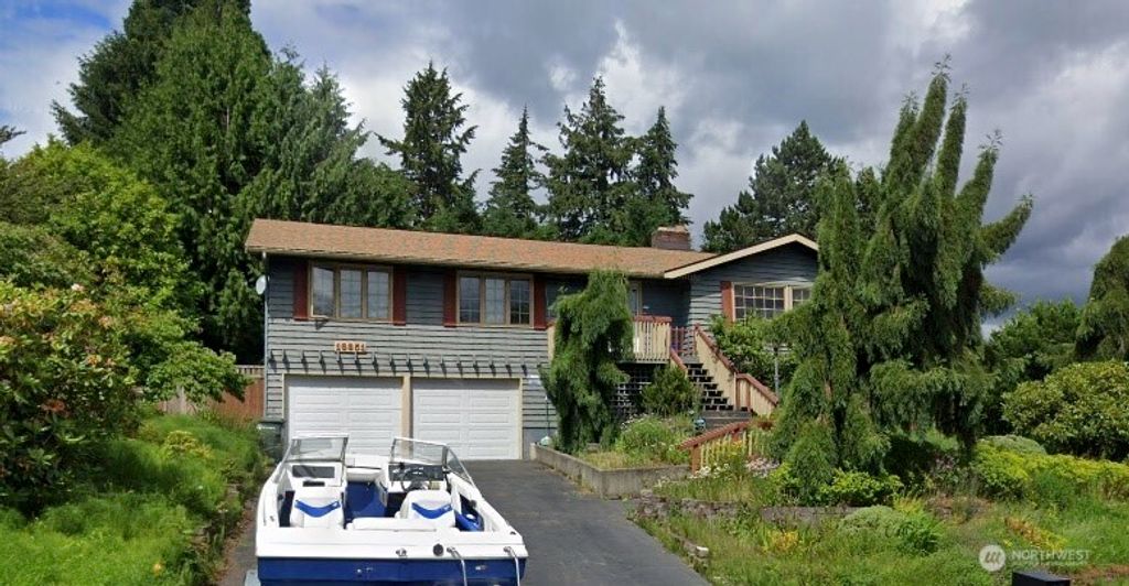 Photo of 16851 105th Avenue NE, Bothell, WA 98011 (MLS # 2385233)