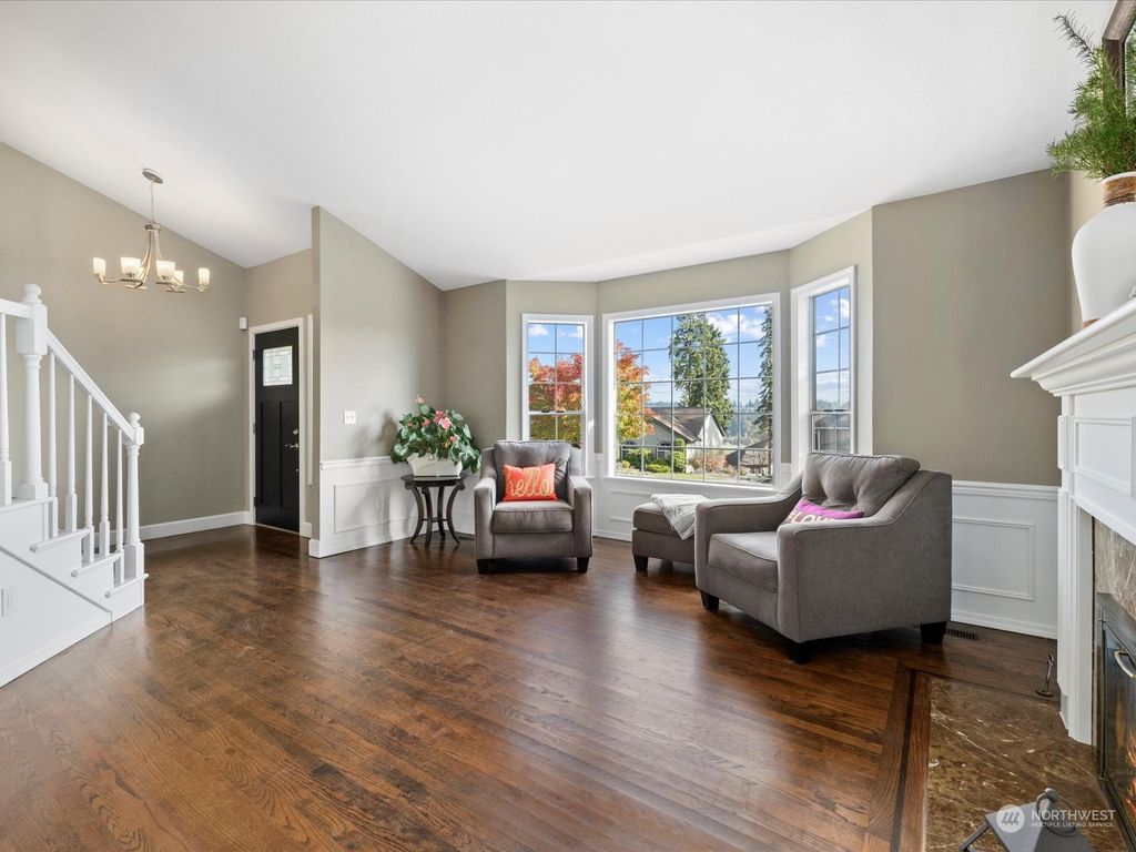 Photo of 19603 109th Court NE, Bothell, WA 98011 (MLS # 2174837)